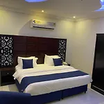 City Center Plaza Aparthotel