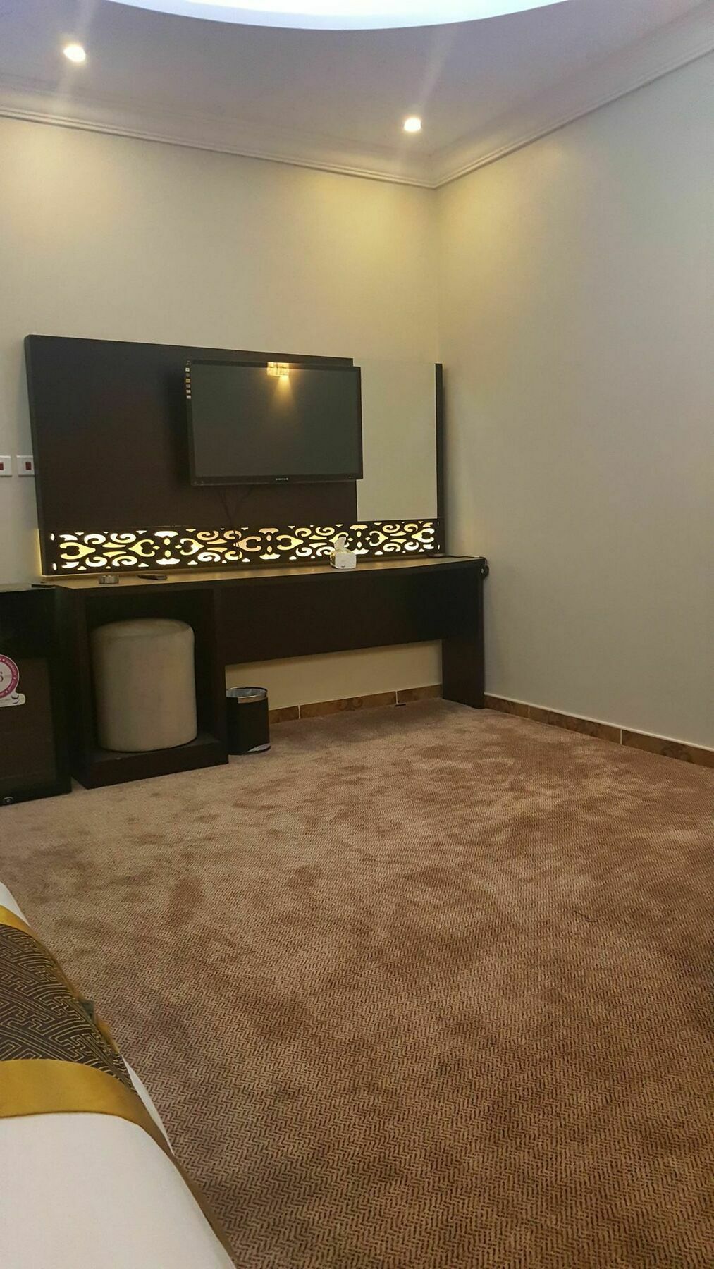 Center Plaza 4*